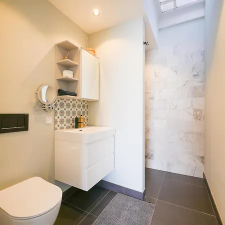 Appartement Hosted By Wendy Willem 3 *