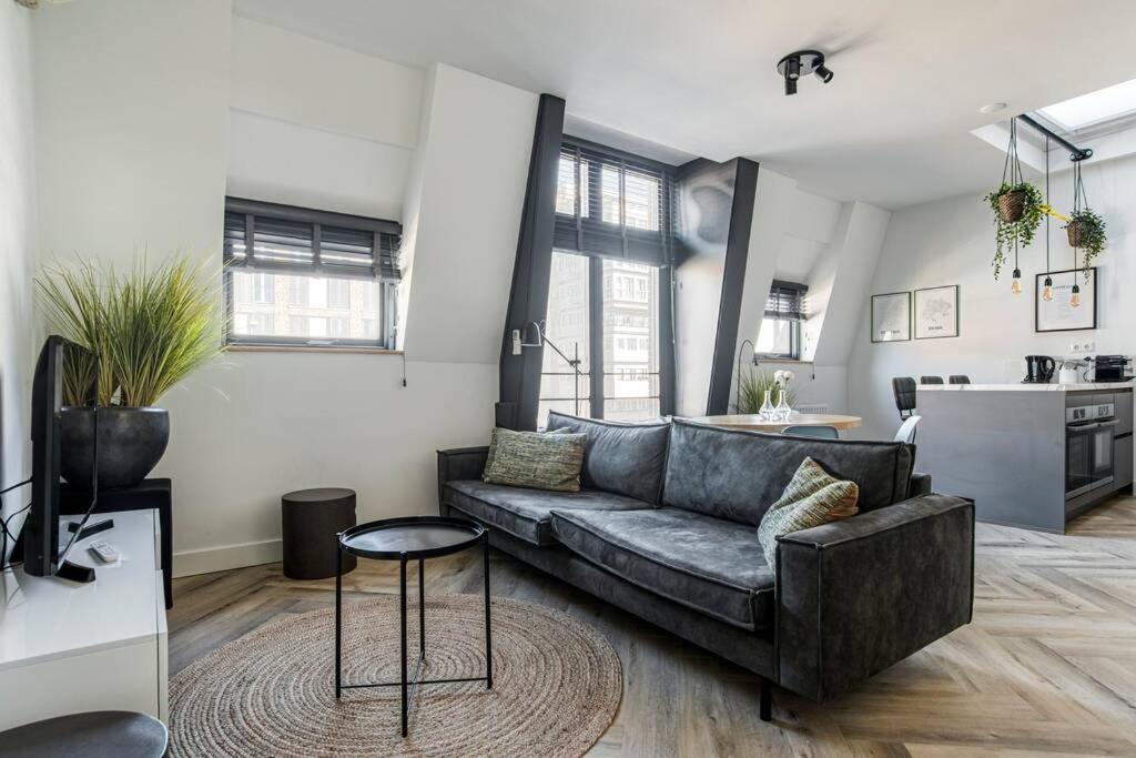 Hosted By Wendy Willem 3 Den Haag