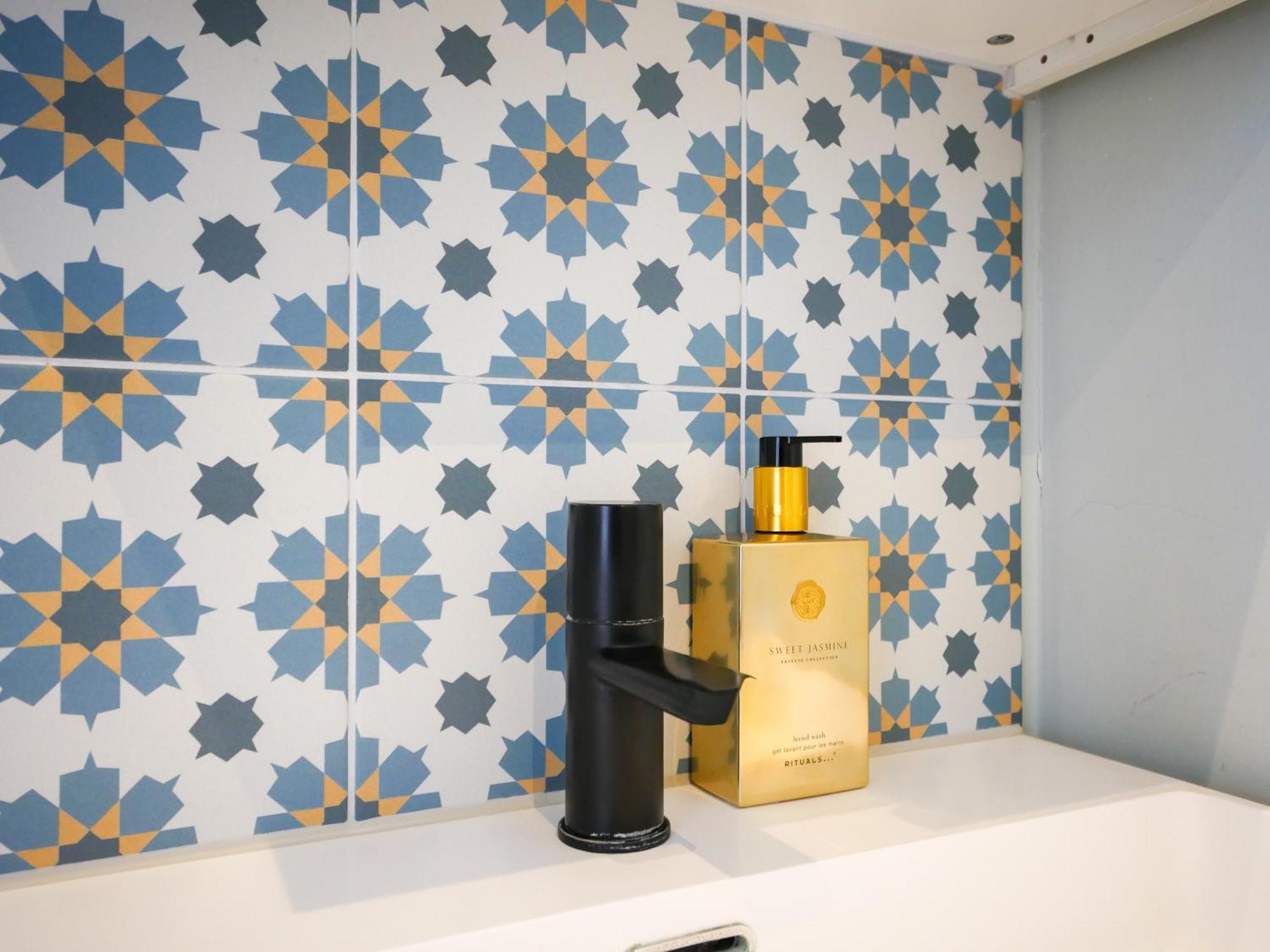 Hosted By Wendy Willem 3